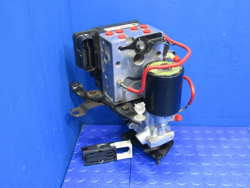 07-17 Lexus LS460 LS600h ABS Anti-Lock Brake Pump Booster 44510-50120 