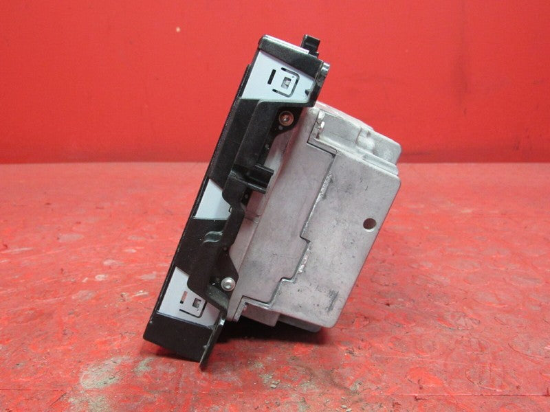 14 Jeep Cherokee 8.4" UConnect Radio Display Screen With Code 68211959