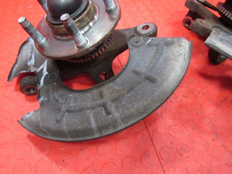 96-04 Ford Mustang Driver Passenger Front Knuckle Spindle Hub Set 5325