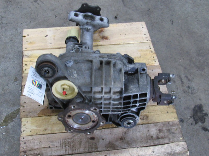 99-06 Silverado Sierra 1500 Front Axle Differential Carrier 3.73 GT4 2