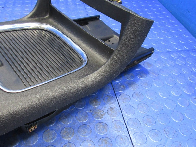 12-20 Dodge Grand Caravan Front Center Cup Holder Console Assembly Bla