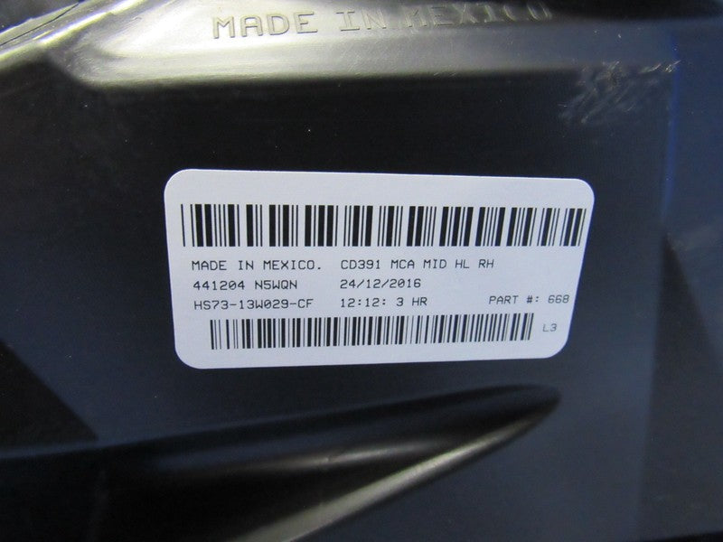 17-20 Ford Fusion SE Right Passenger Halogen Headlight Head Light Lamp