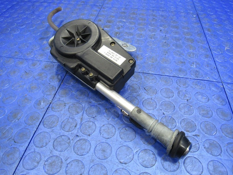 99-05 Mazda Miata MX5 MX-5 NB Power Radio Antenna Assembly NC10-66-930
