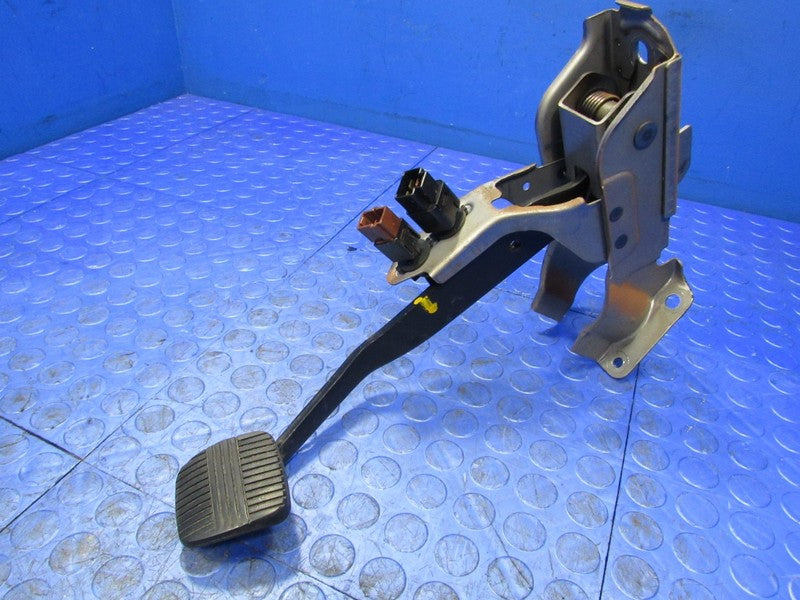 03-09 Nissan 350Z G35 Manual Brake Clutch Cylinder Pedal Set OEM 4104