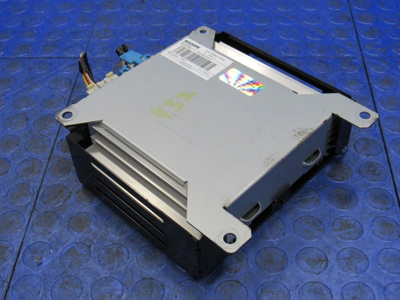 09-15 Nissan Xterra Rockford Fosgate Audio Amplifier Amp OEM 28060 ZL0