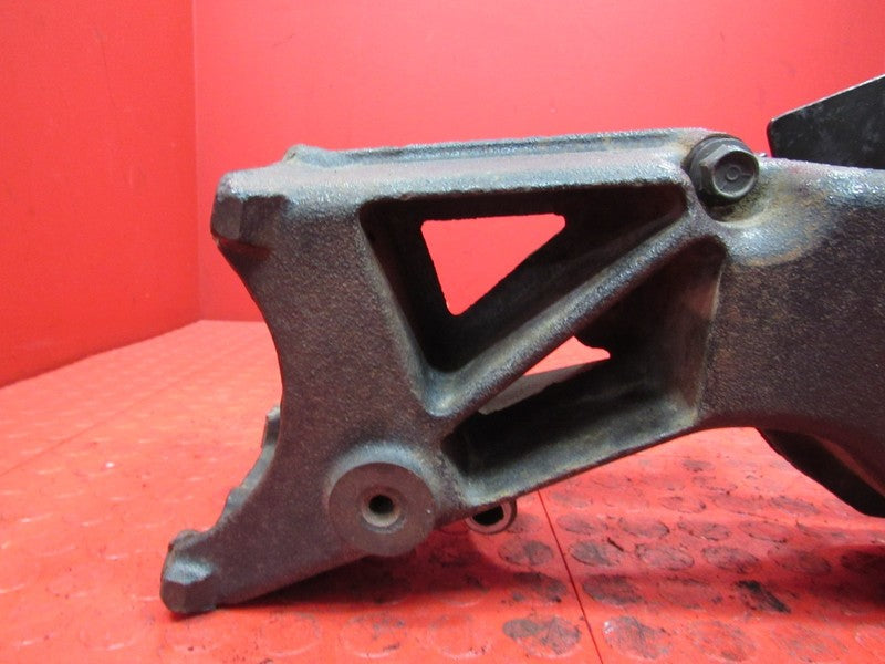 96-00 Chevrolet GMC C/K 2500 3500 7.4L 454 Power Steering Pump Bracket