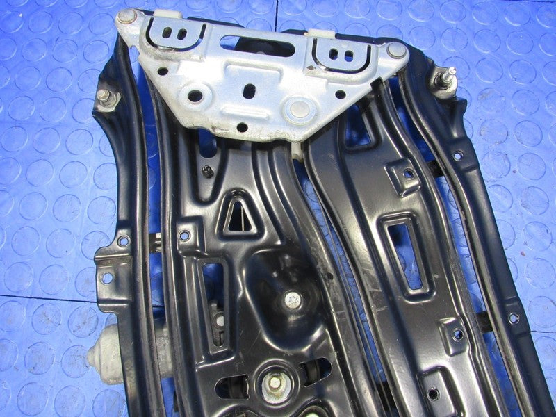 00-06 BMW 325CI 330CI M3 Convertible Left Rear Quarter Glass Window Tr