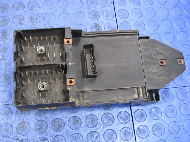 99 Ford F250 F350 Truck Under-Dash Cabin Fuse Relay Box Panel F81B-14A