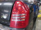 05-07 Chrysler 300 Right RH Passenger Side Taillight Tail Light Lamp