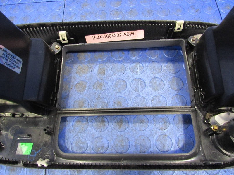 97-03 Ford F150 Expedition Dash Radio Surround Bezel Vent Radio Trim G