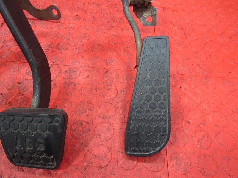 93-02 Chevrolet Camaro Manual Brake Clutch Accelerator Gas Pedal Set O