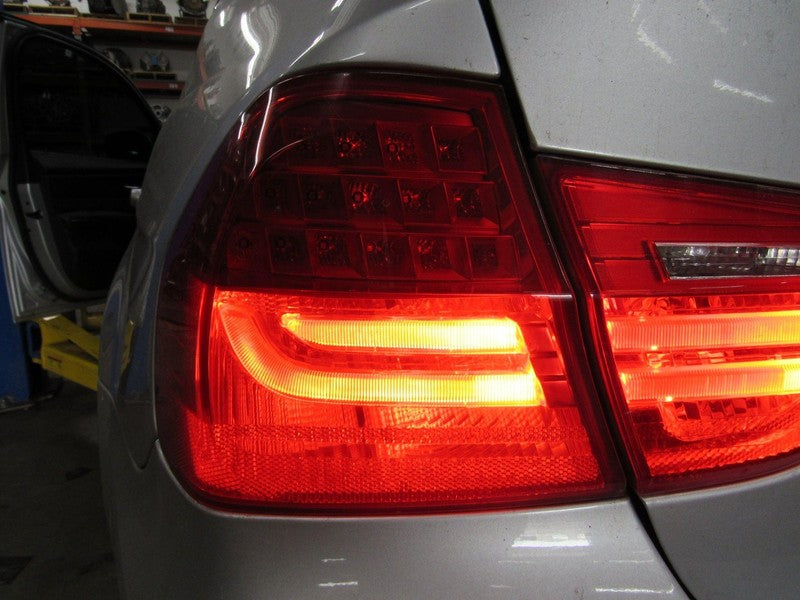 09-11 BMW 328 335 4DR Left LH Driver Side Outer Taillight Tail Light L