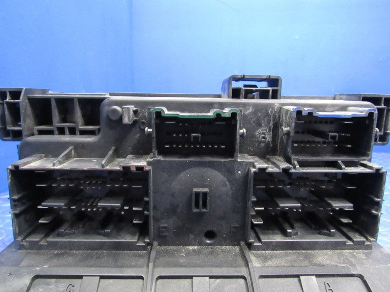 09 Dodge Ram 1500 TIPM Totally Integrated Power Module Fuse Box 046921