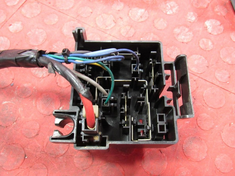 05-06 Silverado Sierra Tahoe Yukon GMT800 Electric Cooling Fan Relay F