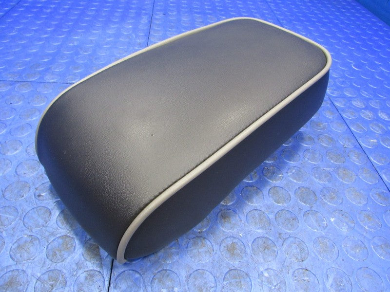 06-10 Hummer H3 H3T Leather Center Console Armrest Top Lid Ebony Black