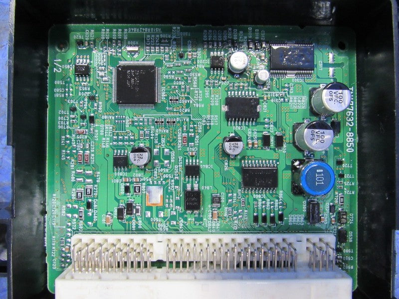 10-13 Toyota Highlander AC Climate Amplifier Control Module 88650-0E10