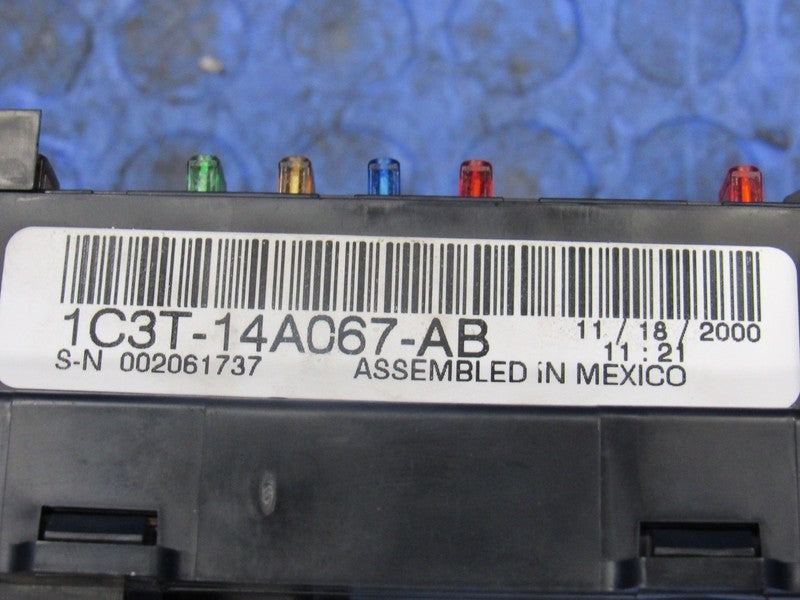 01 Ford F250 F350 Truck Under-Dash Cabin Fuse Relay Box Panel 1C3T-14A