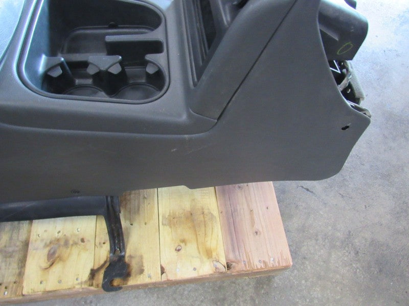 03-06 Silverado Sierra Complete Center Floor Console Swap Very Dark Pe