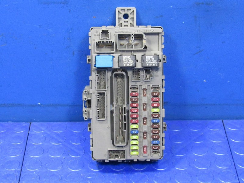 11-12 Honda Accord EX-L Sedan AT Cabin Interior Fuse Relay Box TA5-A70