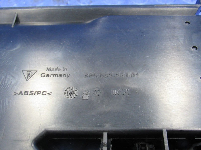 02-04 Porsche 911 996 / 03-04 Boxster Center Dashboard Dash Air Vents 
