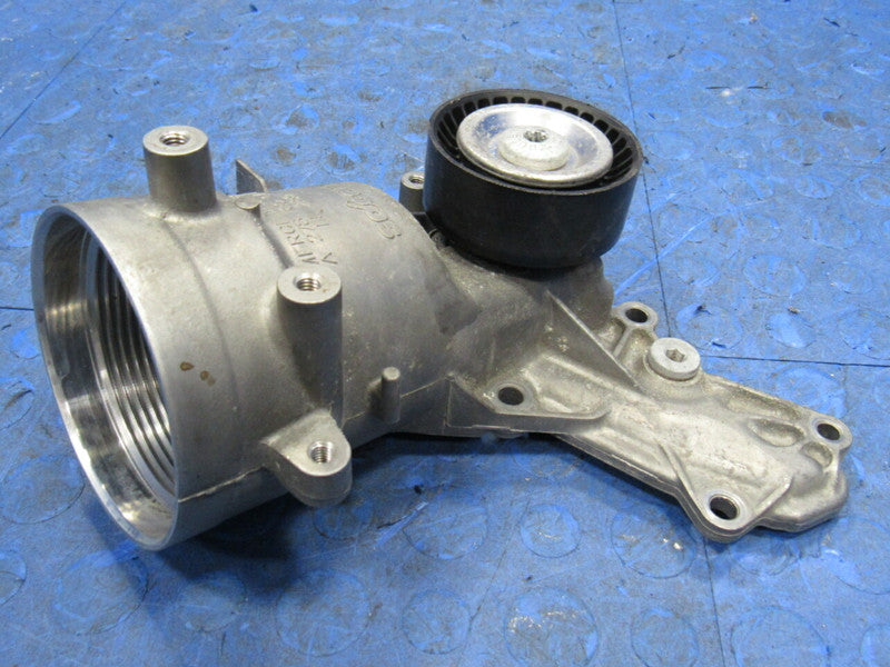 12-17 S550 / 12-14 CL550 ML550 4.7L V8 M278 Engine Oil Filter Housing 