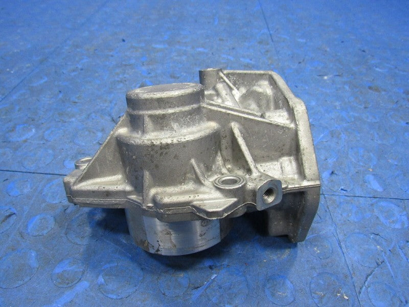 12-17 S550 / 12-14 CL550 ML550 4.7L V8 M278 Engine Mount Fuel Pump Hou