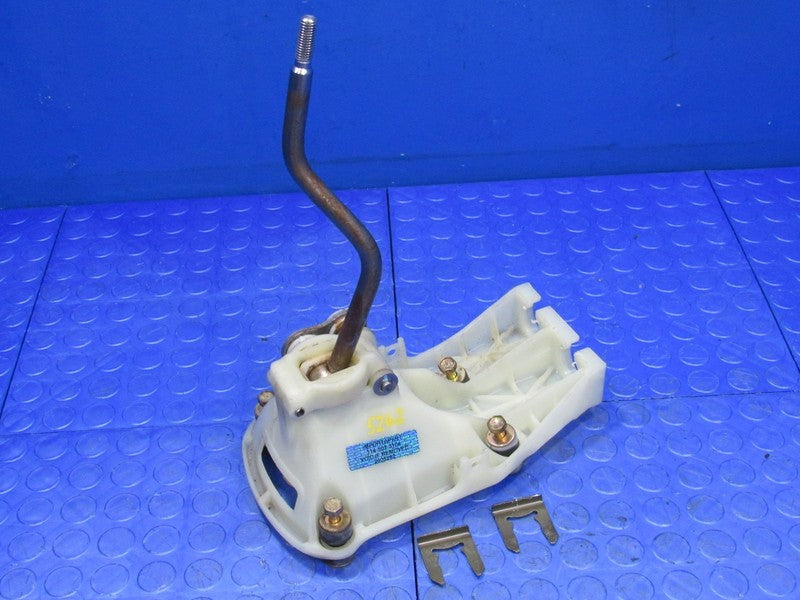 98-01 Honda CRV CR-V 5MT Manual Shifter Change Lever Assembly 54100-S1