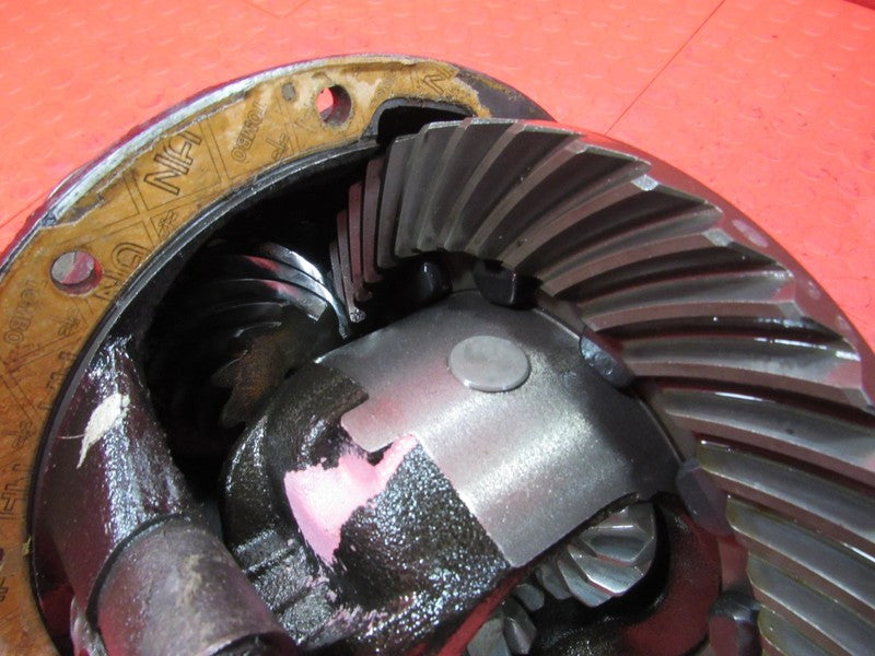 91-97 Land Cruiser FZJ80 4.10 Rear Differential Carrier 3rd Member Non