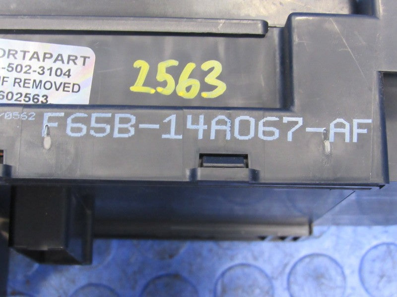 97-98 Ford F150 Interior Dash Fuse Box Junction Relay Block F65B-14A06