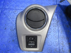 09-12 Matrix / 09-10 Vibe Dash Radio Climate Heater Control Bezel Vent