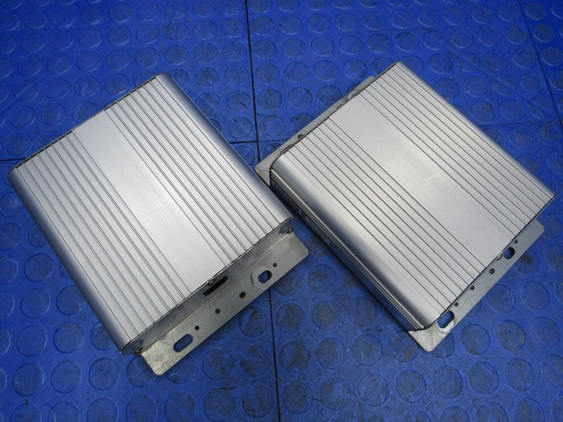 01-04 Ford Mustang Premium Mach 460 Amp Amplifier Assembly Set Pair 52