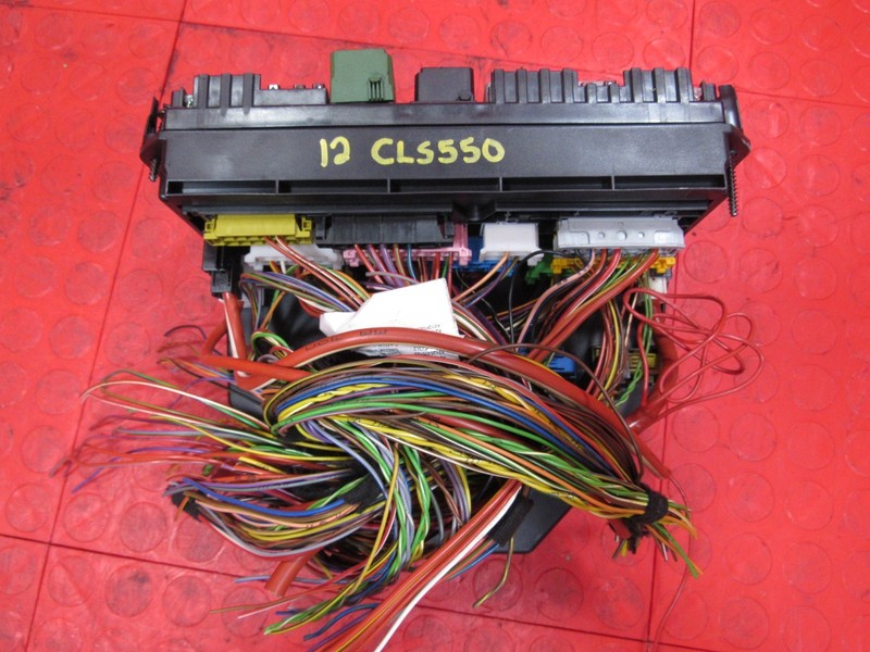 12-15 Mercedes CLS550 SL550 SL63 SAM BCM Body Control Module 212 900 6