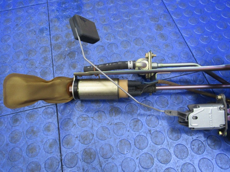 99-05 Miata MX-5 MX5 NB 1.8L Fuel Pump Assembly w/ Level Sending Unit 