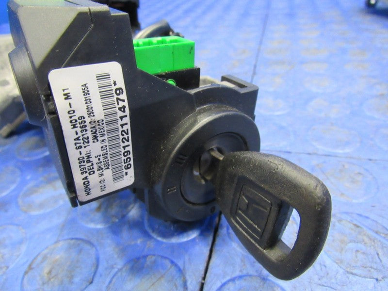02 Civic DX LX AT ECU PCM Programmed Engine Computer Key Set 37820-PLM