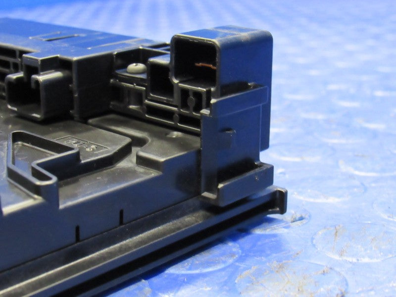 09-15 Toyota Venza 3.5L V6 Engine Fuse Box Junction Block OEM 82720-0T