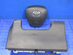 14-19 Toyota Corolla Sedan Driver Wheel & Knee Airbag Air Bag Black OE