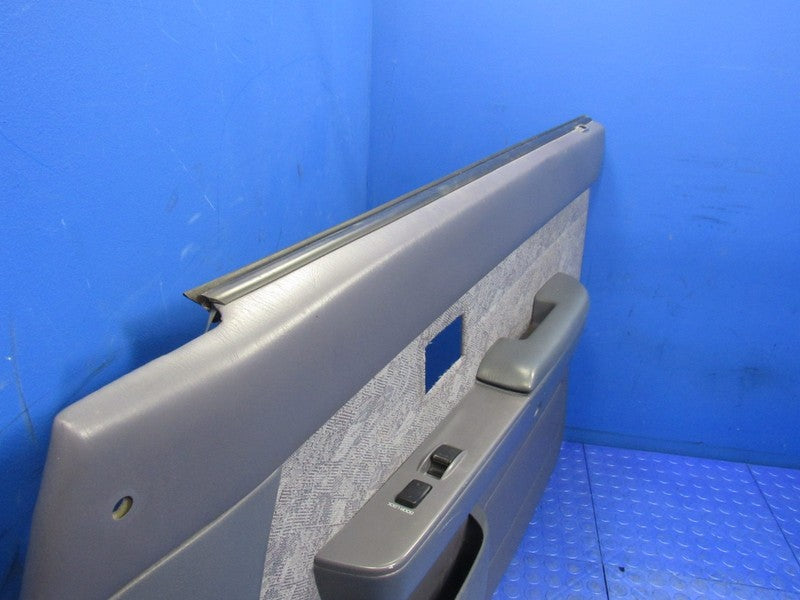 98-00 Toyota Tacoma Right RH Passenger Interior Door Panel Pwr Windows