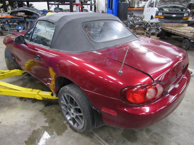 03-05 Mazda Miata MX-5 Instrument Cluster Speedometer Odometer 79874