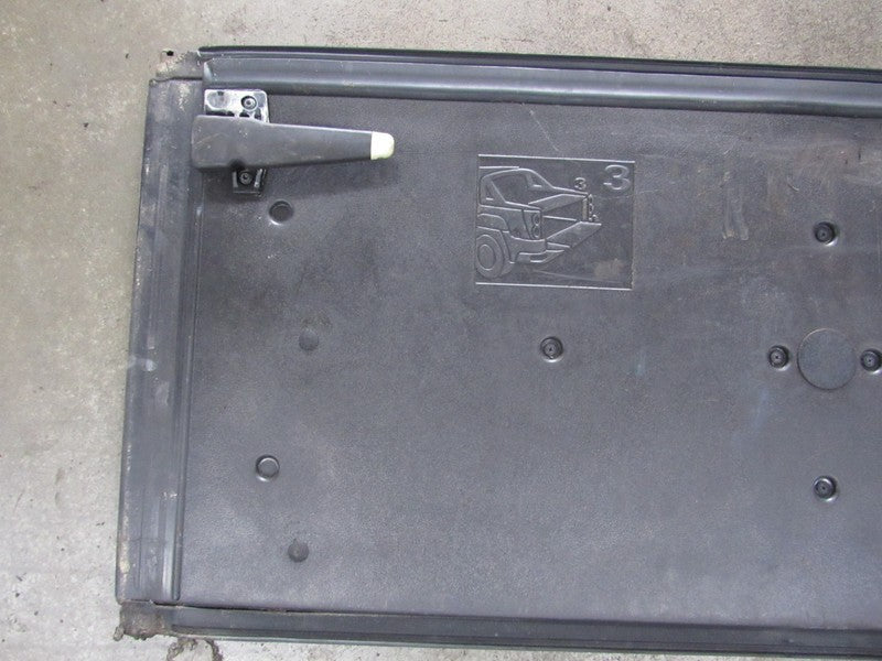 02-13 Chevy Avalanche Escalade EXT Hard Tonneau Bed Top Cover Panel 3 