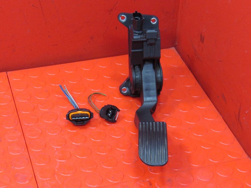04-06 Sprinter 2500 3500 Accelerator Gas Pedal Throttle Position Senso