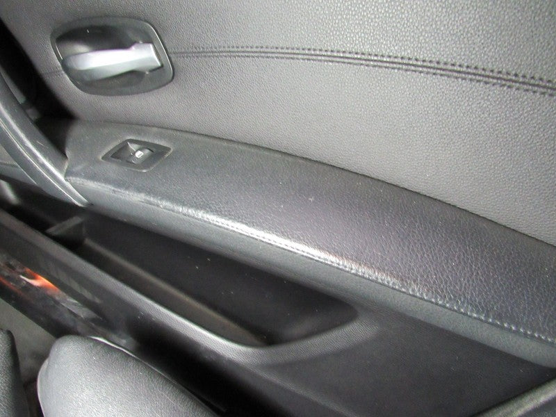 08-10 BMW 535 550 M5 Right RH Passenger Front Door Trim Panel W/O Swit