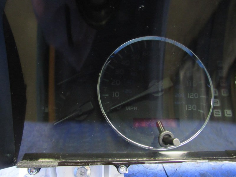 05-06 Lexus LX470 UZJ100 Instrument Gauge Cluster Speedometer Tachomet