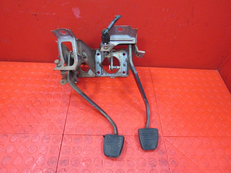 96-02 Toyota Tacoma 4Runner Manual MT Clutch Brake Pedal Set Assembly 
