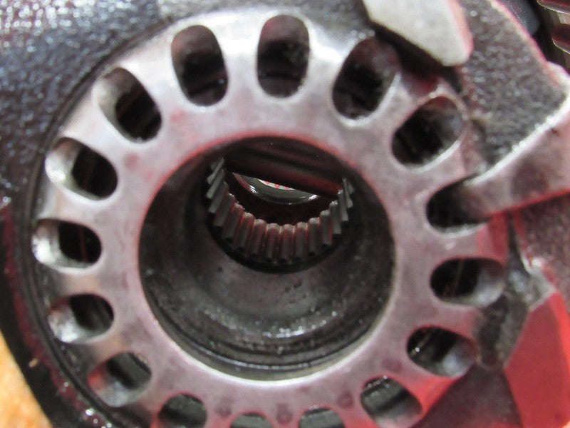 91-97 Land Cruiser FZJ80 4.10 Rear Differential Carrier 3rd Member Non