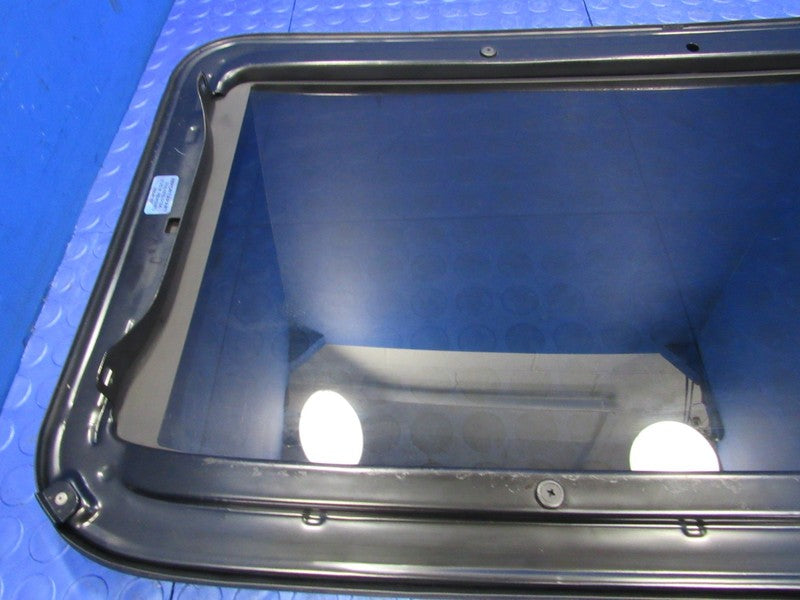 01-05 Toyota Rav4 Sunroof Moonroof Sun Roof Moon Roof Glass Panel OEM 