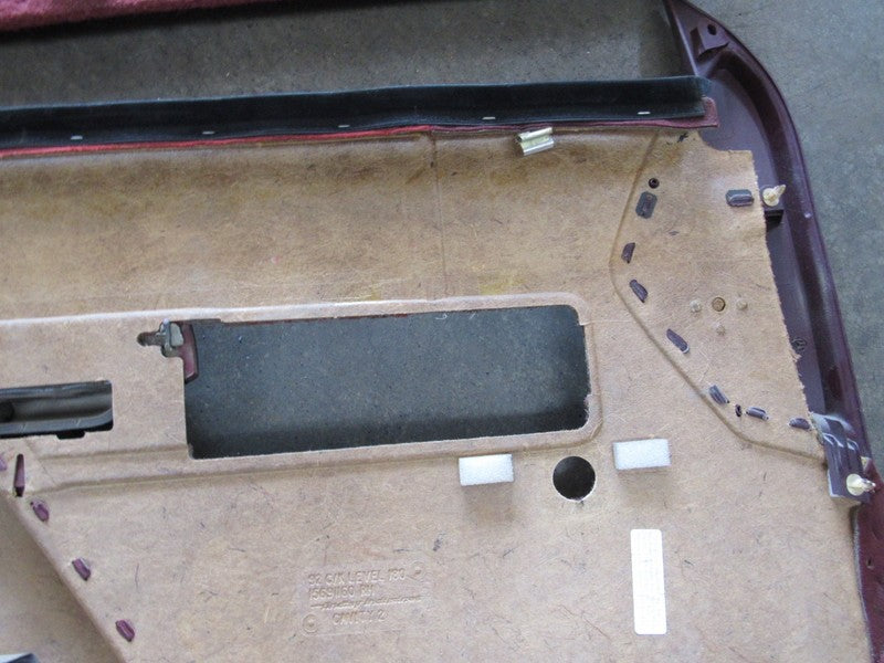 88-94 C/K Tahoe Suburban Yukon Left Right Door Panel Pair 3683