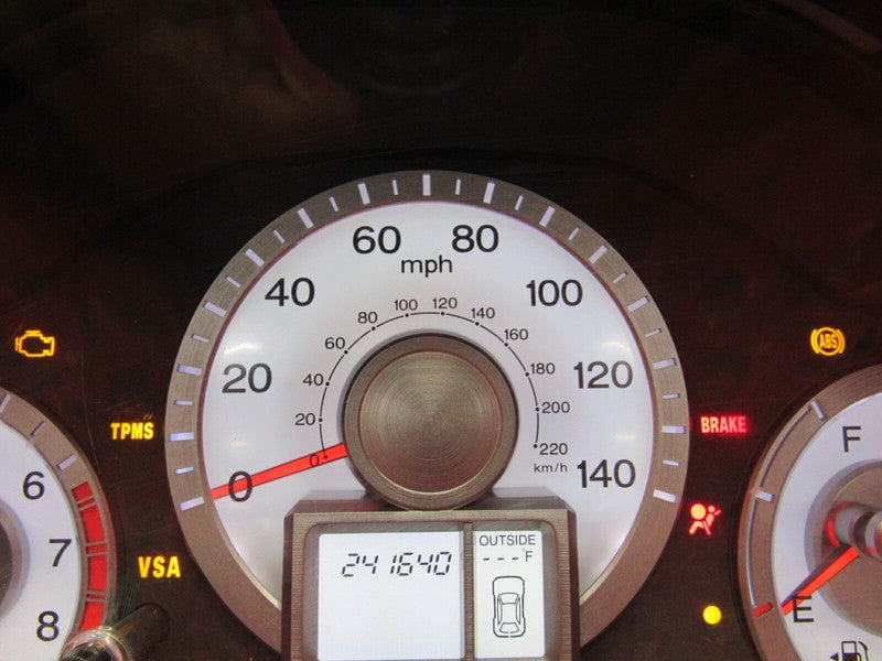 09-11 Honda Pilot 4WD Instrument Gauge Cluster Speedometer Tachometer 