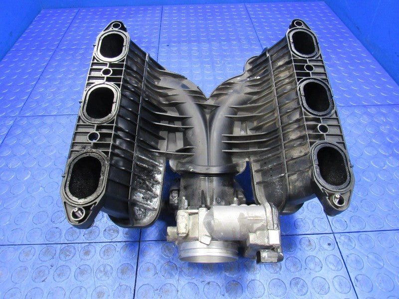 15-18 Porsche Macan S GTS 95B 3.0L V6 Intake Manifold w/ TB 946.110.01