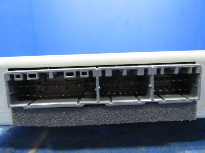 00 Mitsubishi Fuso 3.9L Diesel AT ECU ECM Engine Computer ME611407 235