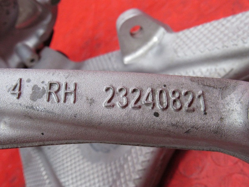 14-19 Corvette Right Passenger Rear Spindle Knuckle Hub Control Arm Hu